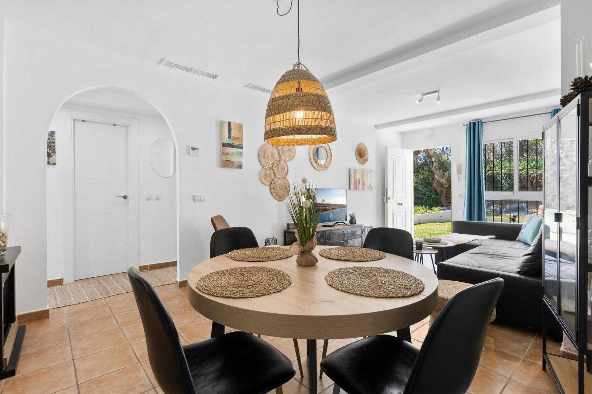 Beachfront Calahonda Apartment By Costarentals - Ref 89 Sitio de Calahonda Exterior foto